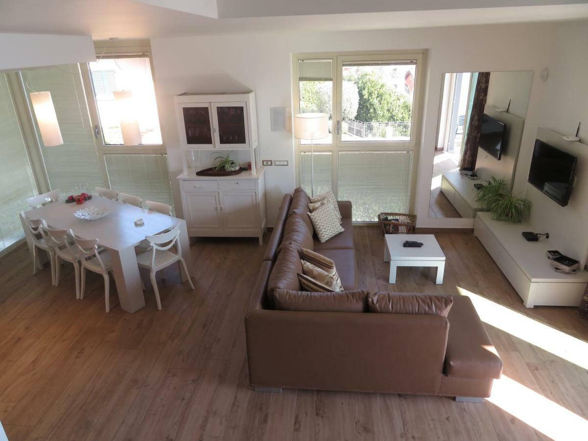 Ferienwohnung Residenza Simona Mezzegra Exterior foto